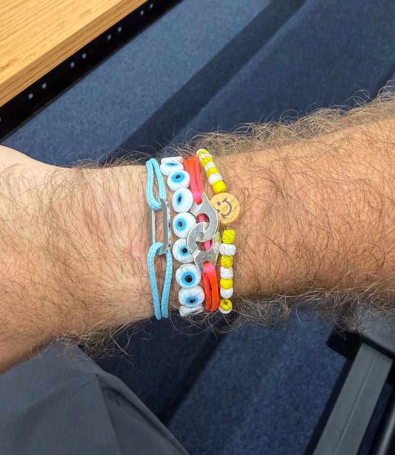 Customer wearing Velmont